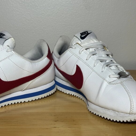 Size 5.5 - Nike Cortez Forest Gump Mens Sneakers Red White Blue 904764-103 Shoes - Picture 3 of 10